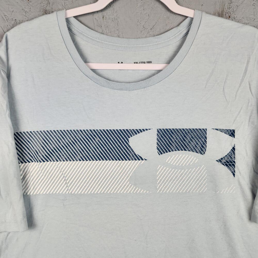 Under Armour Shirt Mens 2XL Light Blue Logo Stripe Graphic Tee Loose Fit Outdoor